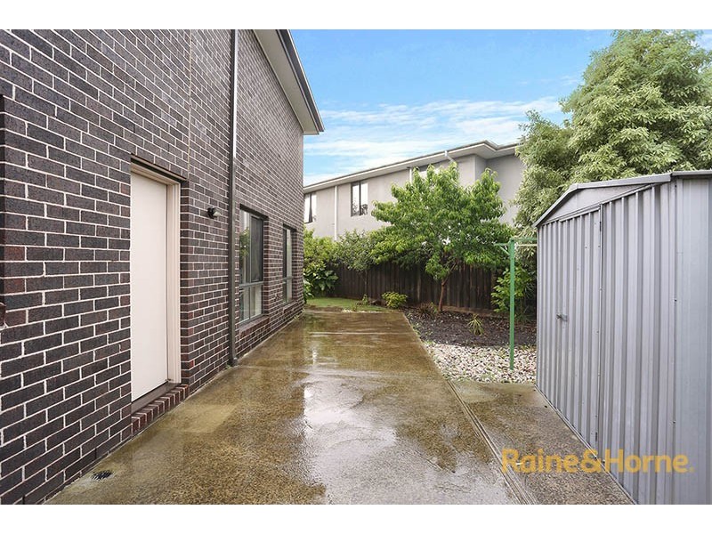 14 Grevillea Circuit, Maidstone VIC 3012