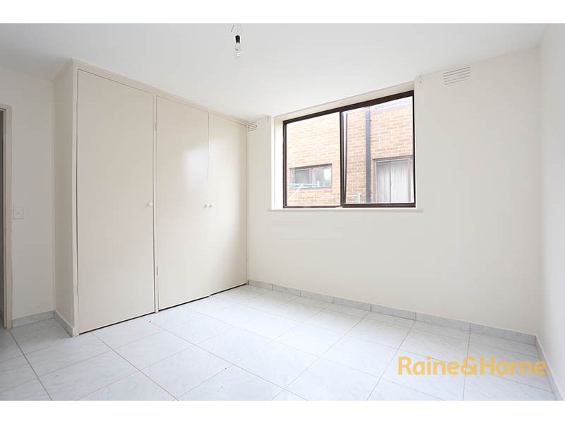 2/7-9 Eldridge Street, Footscray VIC 3011