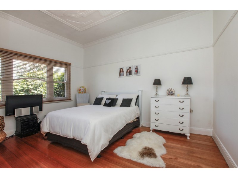 84 Raleigh Road, Maribyrnong VIC 3032