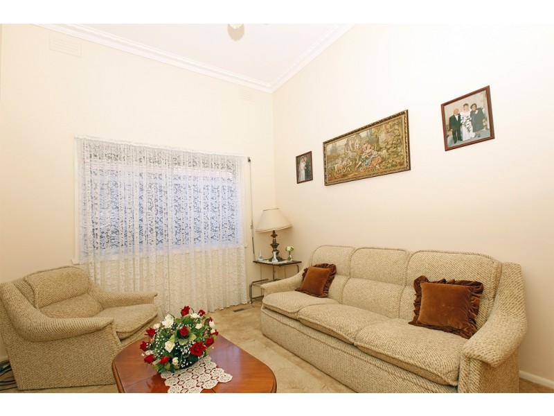 12 Federation Street, Ascot Vale VIC 3032