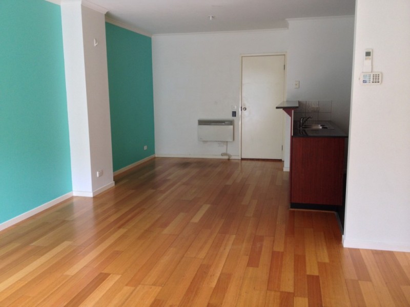 17 Ribbony Walk, Maribyrnong VIC 3032