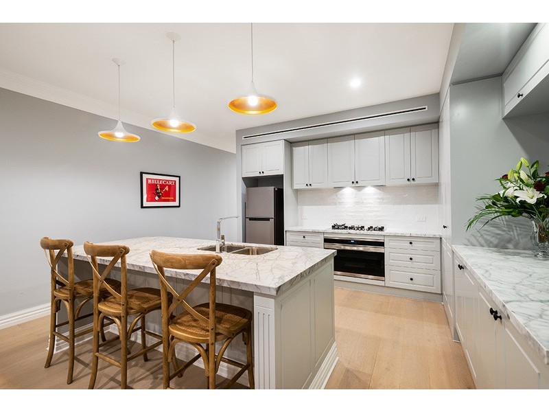 31 Bayswater Road, Kensington VIC 3031