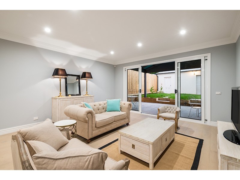 31 Bayswater Road, Kensington VIC 3031