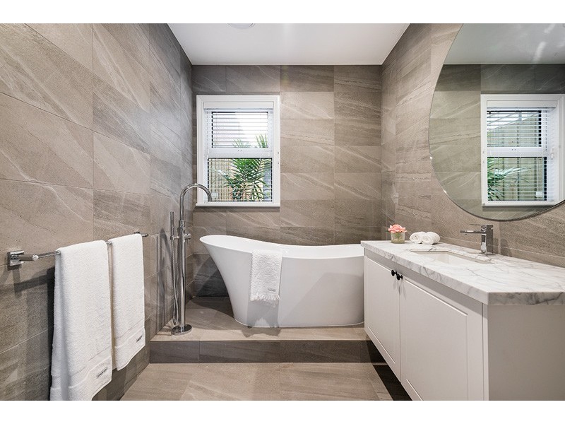 31 Bayswater Road, Kensington VIC 3031