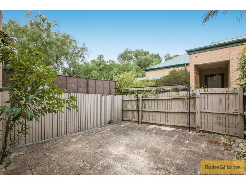 3 Youlden Street, Kensington VIC 3031