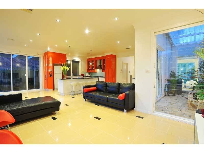 33 Cedar Drive, Maribyrnong VIC 3032