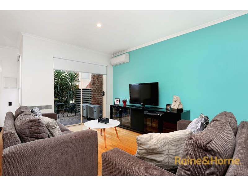 17 Ribbony Walk, Maribyrnong VIC 3032