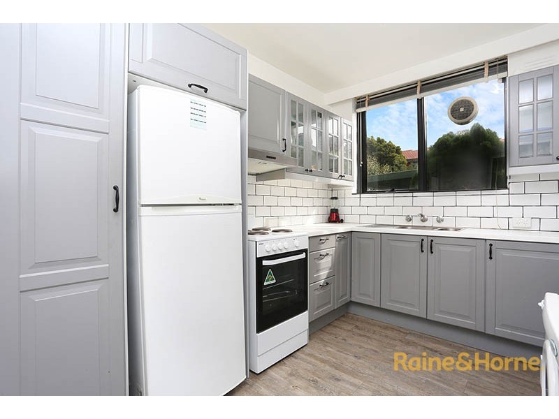 2/197-199 Maribyrnong Road, Ascot Vale VIC 3032