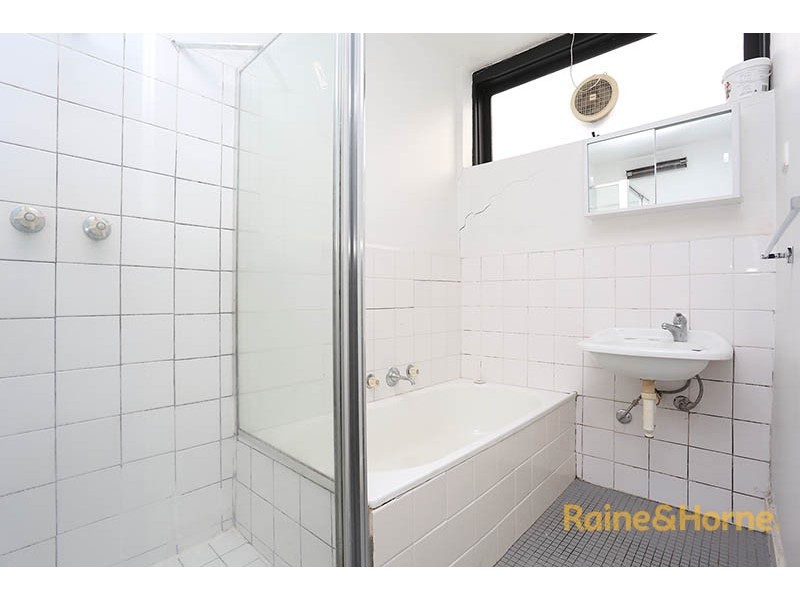 2/197-199 Maribyrnong Road, Ascot Vale VIC 3032