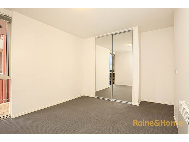 207/77 Village Way, Maribyrnong VIC 3032