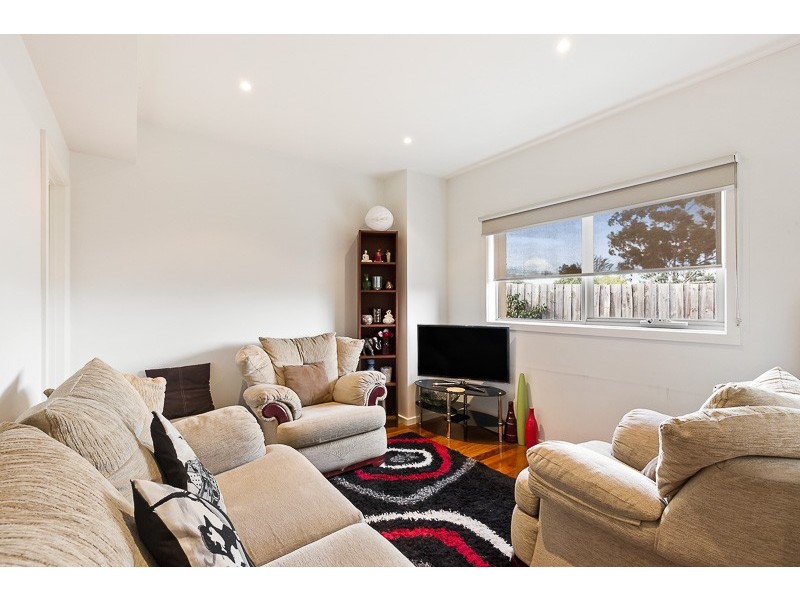 4/50 Chaleyer Street, Reservoir VIC 3073