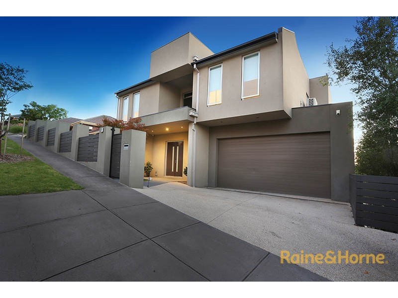 24 Saltwater Crescent, Maribyrnong VIC 3032