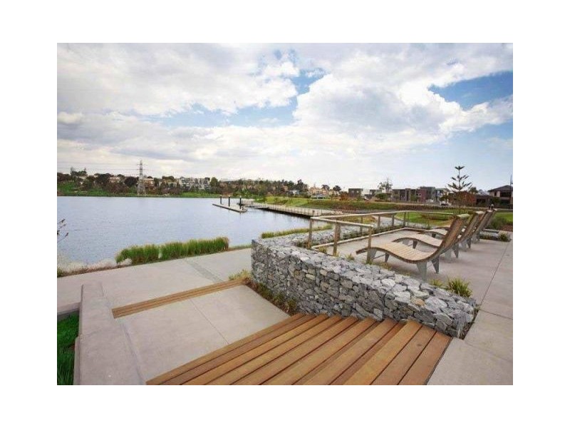 705/60 Edgewater Boulevard, Maribyrnong VIC 3032