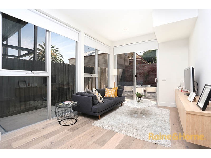 4 The Parade, Ascot Vale VIC 3032