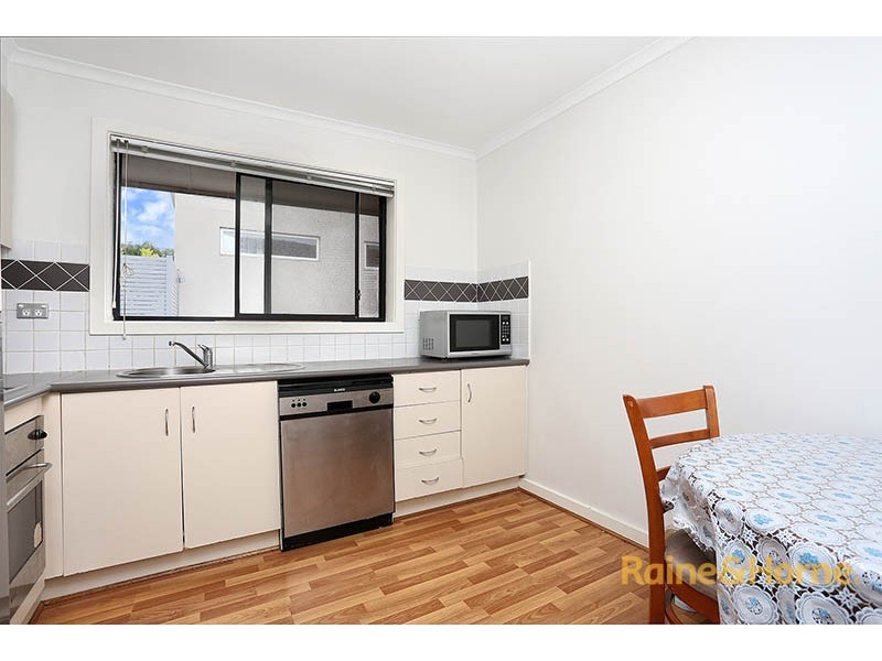 12/9 Churchill Avenue, Maidstone VIC 3012