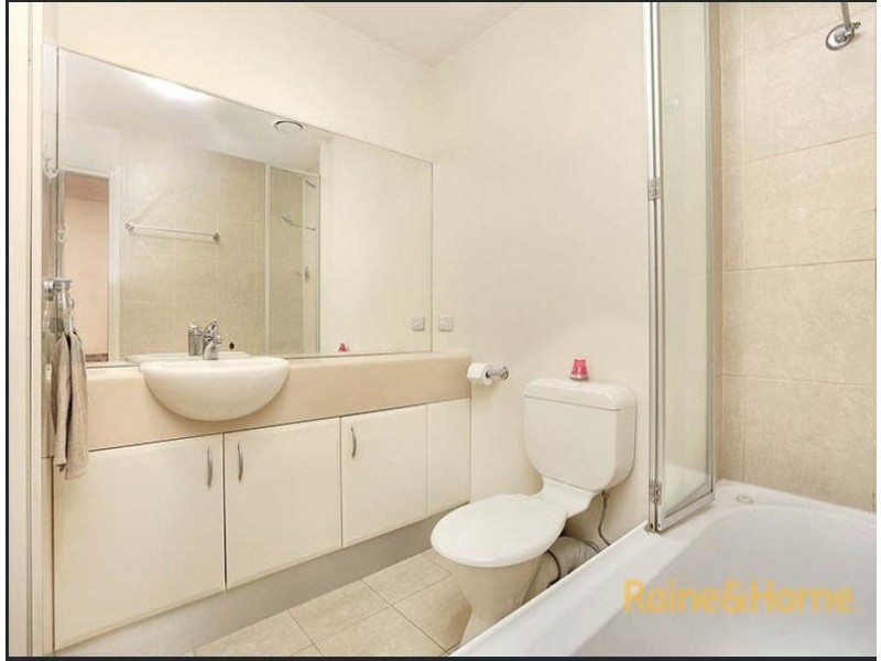 208/77 Village Way, Maribyrnong VIC 3032