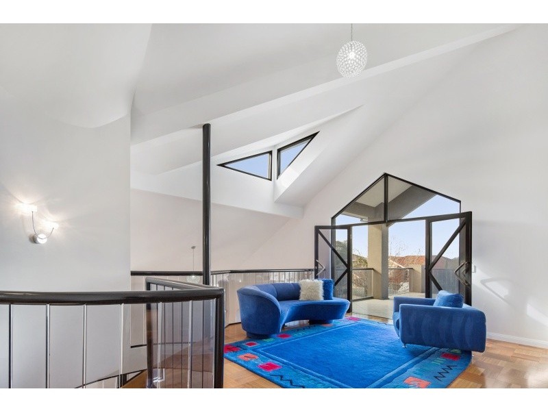 3 Murchison Avenue, Taylors Lakes VIC 3038