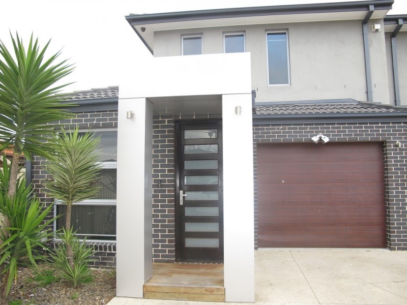 28 Grantham Parade, St Albans VIC 3021