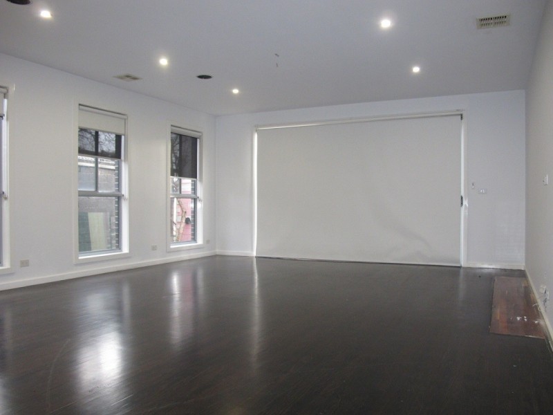 28 Grantham Parade, St Albans VIC 3021