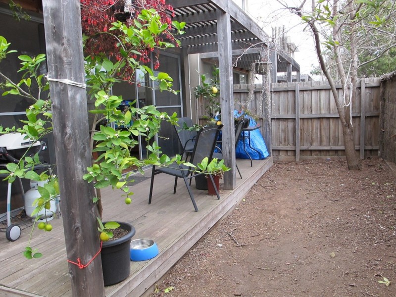 5/1-5 The Close, Caroline Springs VIC 3023