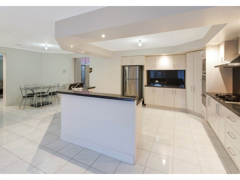 72 Watervale Blvd, Taylors Hill VIC 3037