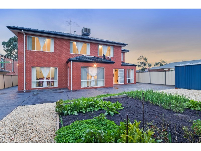 72 Watervale Blvd, Taylors Hill VIC 3037