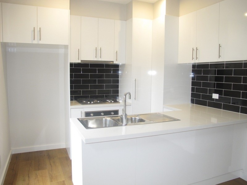 1/9 Fox Street, St Albans VIC 3021