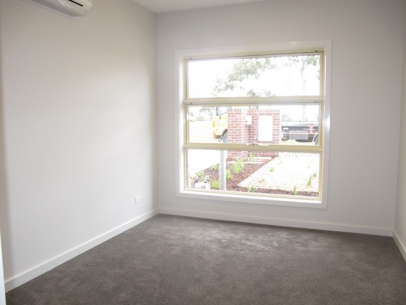 1/9 Fox Street, St Albans VIC 3021