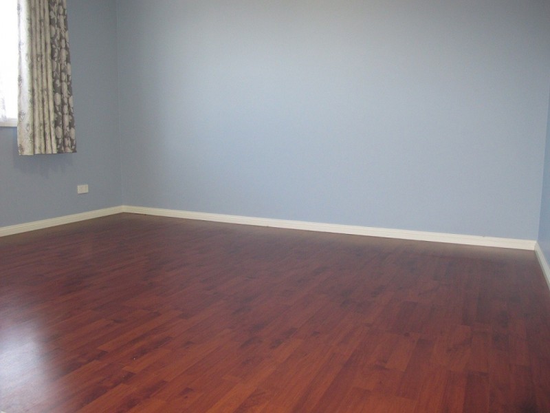 10 Kingston Drive, Taylors Hill VIC 3037