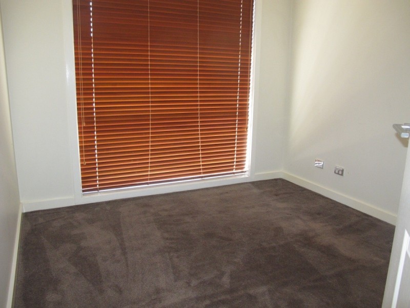 23 Redcliffe Terrace, Taylors Hill VIC 3037