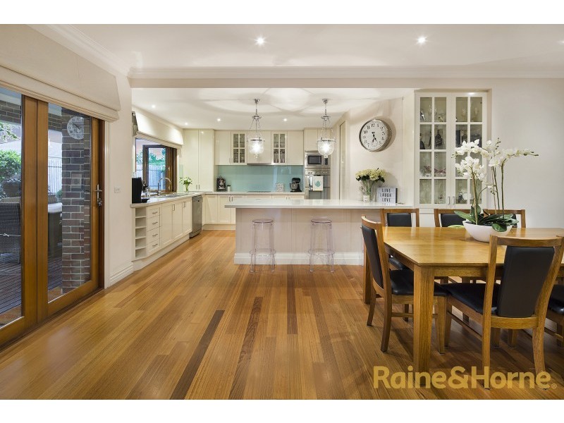 66 George Street, Taylors Hill VIC 3037