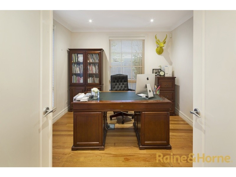 66 George Street, Taylors Hill VIC 3037