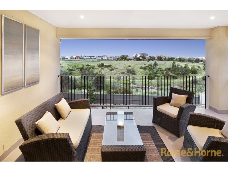 6 Chorlton Place, Caroline Springs VIC 3023