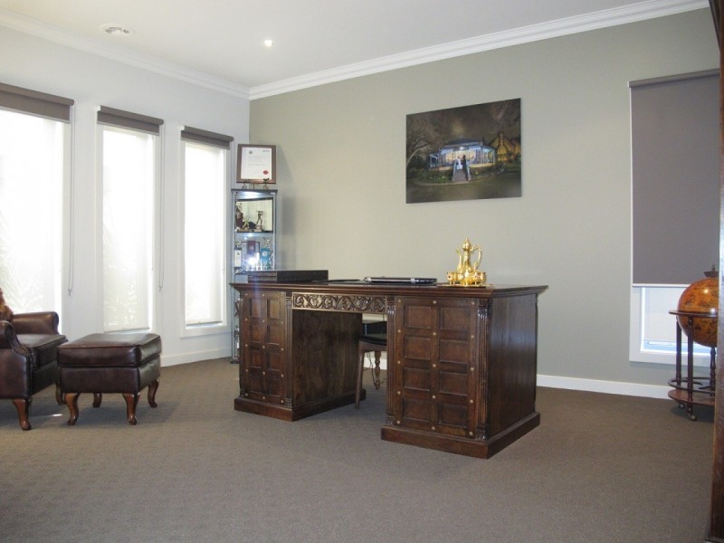 3 Daly Circuit, Caroline Springs VIC 3023