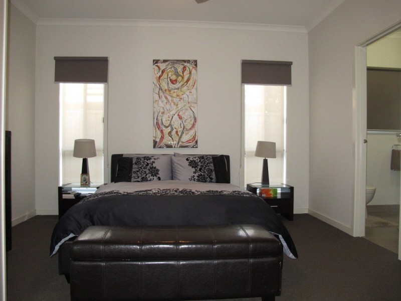 3 Daly Circuit, Caroline Springs VIC 3023