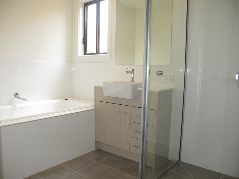 20 Eaglecrest Avenue, Plumpton VIC 3335