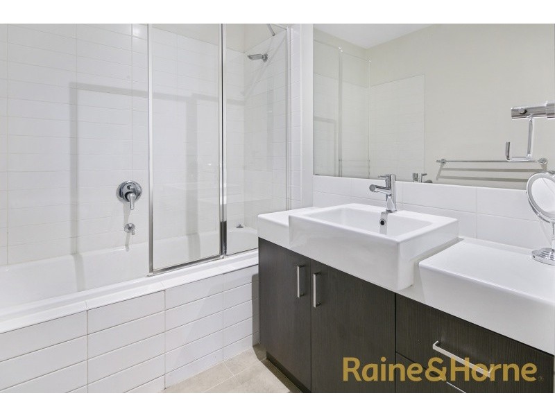 5/1-5 The Close, Caroline Springs VIC 3023