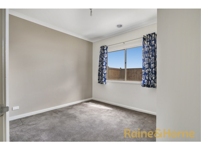 26 Annecy Blvd, Plumpton VIC 3335