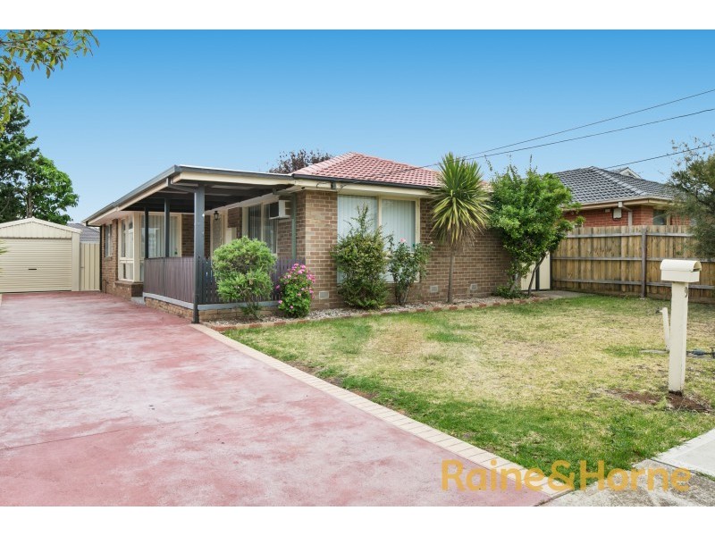 9 Camelot Drive, Albanvale VIC 3021