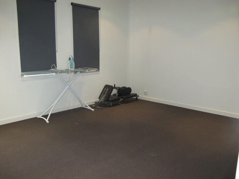 14 Oldis Close, Caroline Springs VIC 3023