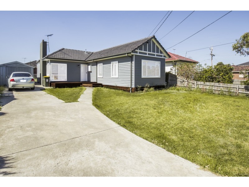 40 Clarke Avenue, St Albans VIC 3021