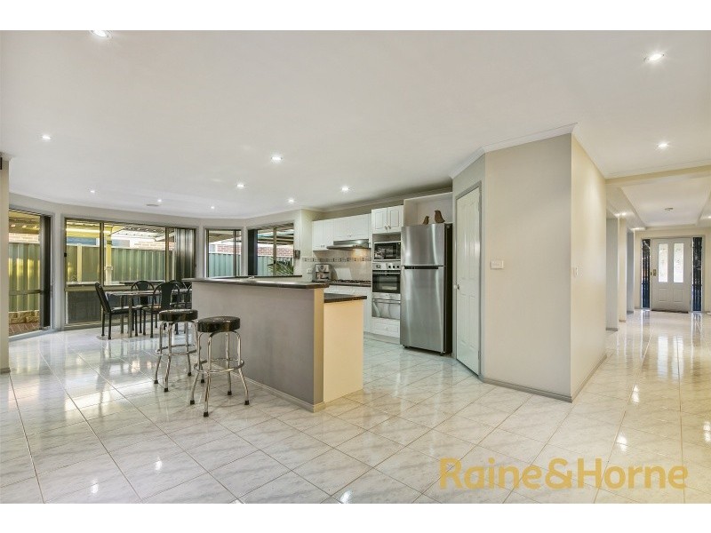 19 The Regency, Hillside VIC 3037
