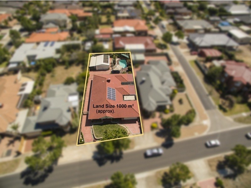 19 The Regency, Hillside VIC 3037