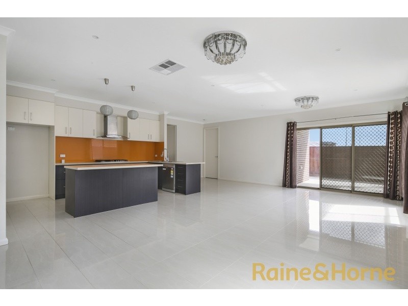 26 Annecy Boulevard ( Fraser Rise ), Plumpton VIC 3335