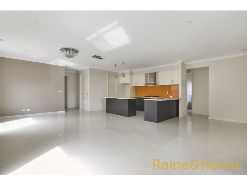 26 Annecy Boulevard ( Fraser Rise ), Plumpton VIC 3335