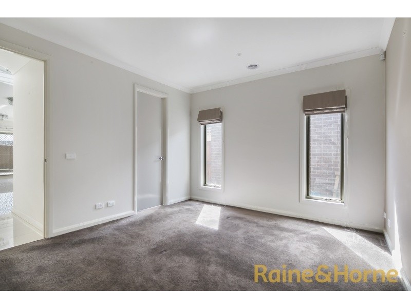 26 Annecy Boulevard ( Fraser Rise ), Plumpton VIC 3335