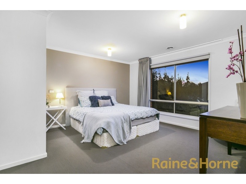 37 The Avenue, Sunbury VIC 3429