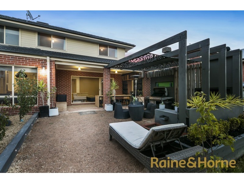 37 The Avenue, Sunbury VIC 3429