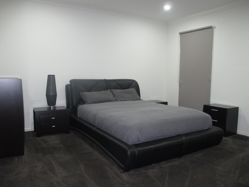 3 Bottlebrush Road, Rockbank VIC 3335
