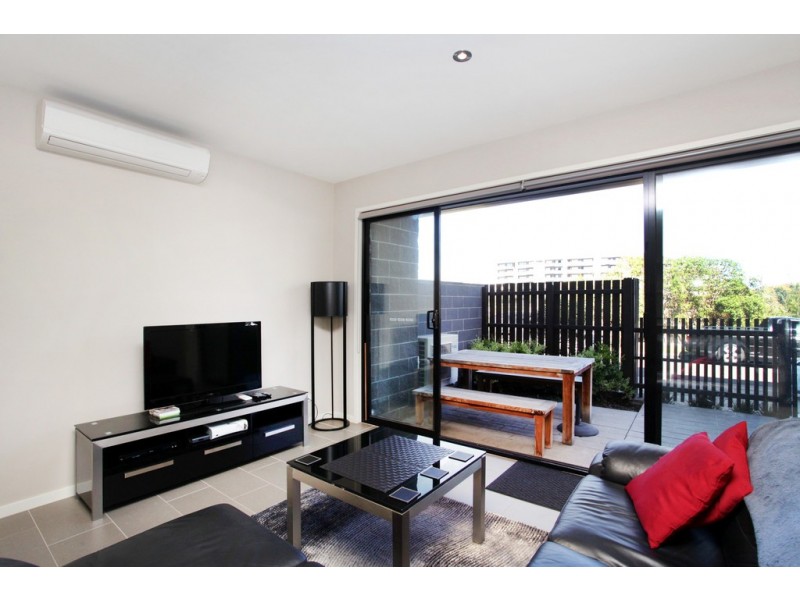5/11 Monckton Place, Caroline Springs VIC 3023